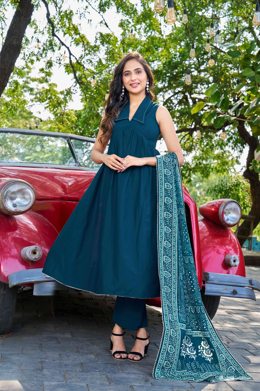Stylish Teal Green Cotton Kurta Set with Printed Dupatta